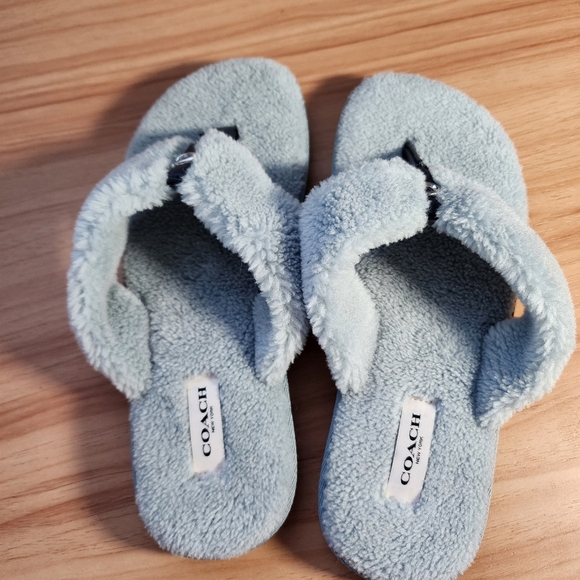 Coach Blue Fuzzy Slippers Size 9B - Picture 1 of 12